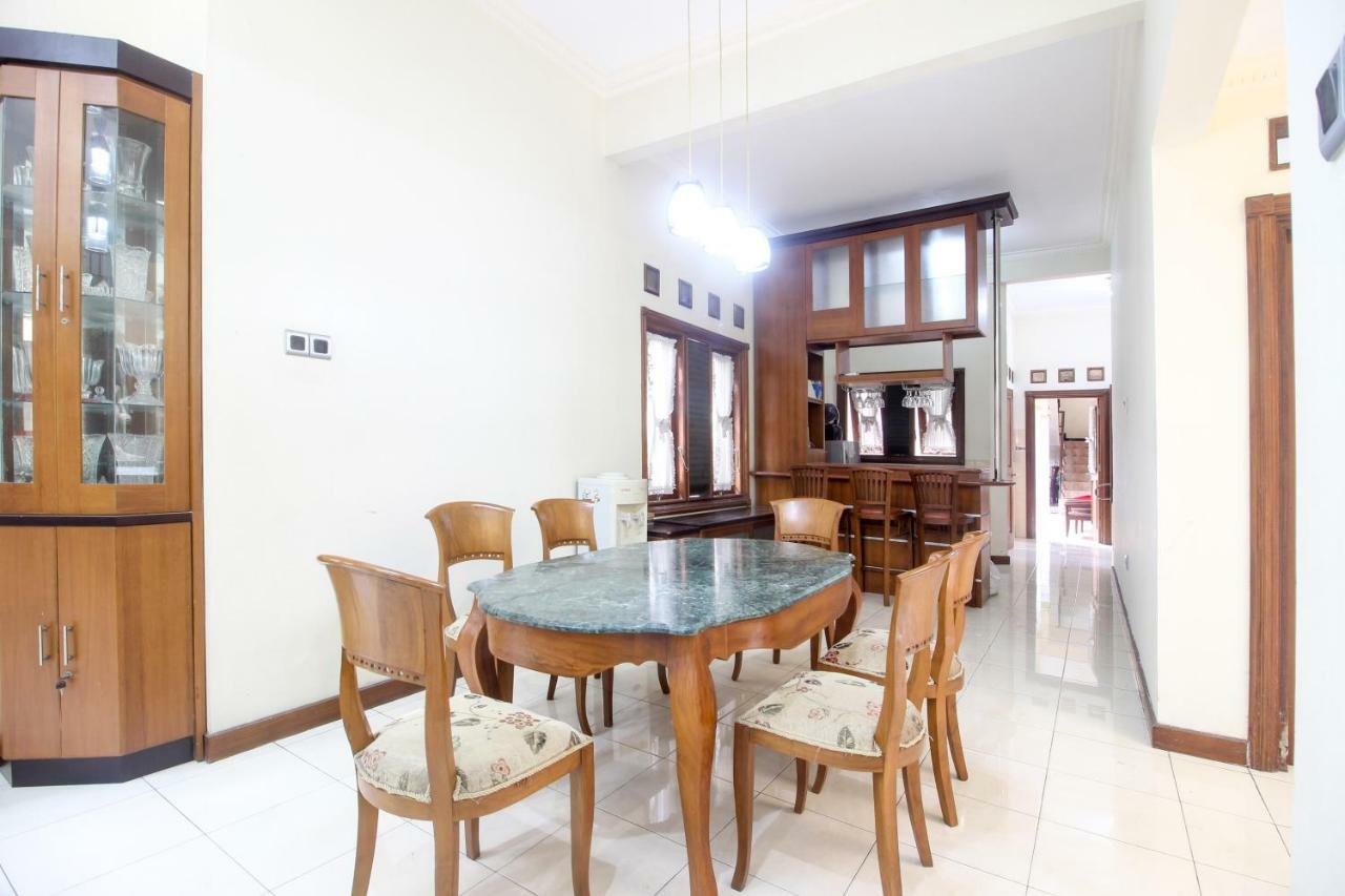 Reddoorz Plus @ Tegal Panggung Yogyakarta Exteriér fotografie